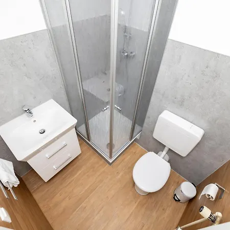 Gemuetliche, Moderne In Stadtnaehe ヴュルツブルク