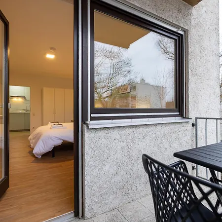 Gemuetliche, Moderne In Stadtnaehe アパート ヴュルツブルク